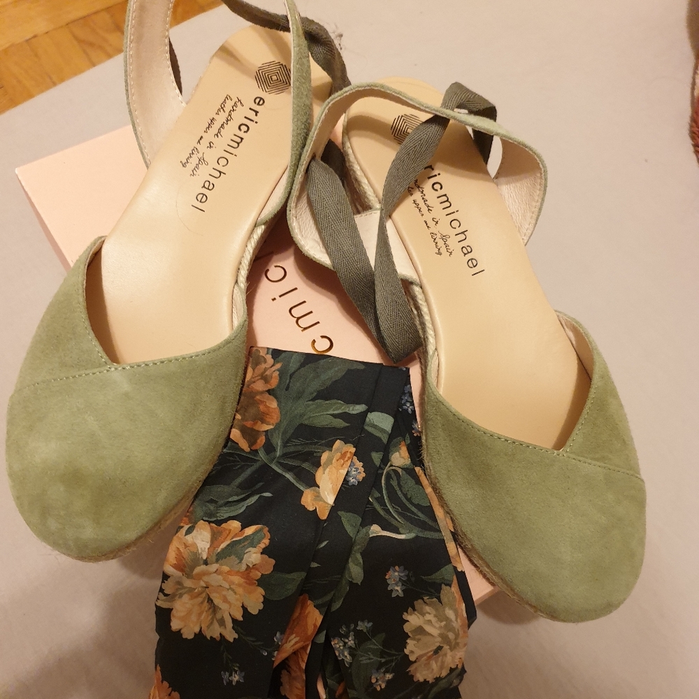 Eric Michael espadrille, size 39, pistachio